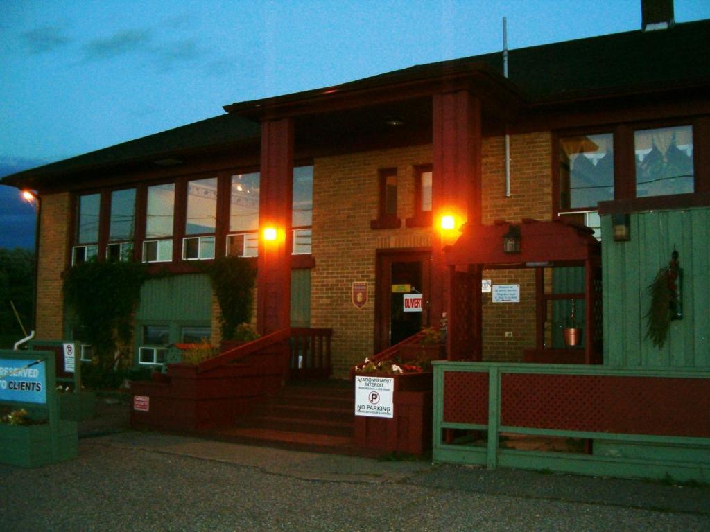 Internationale La Vieille école Sainte Anne-des-Chênes
